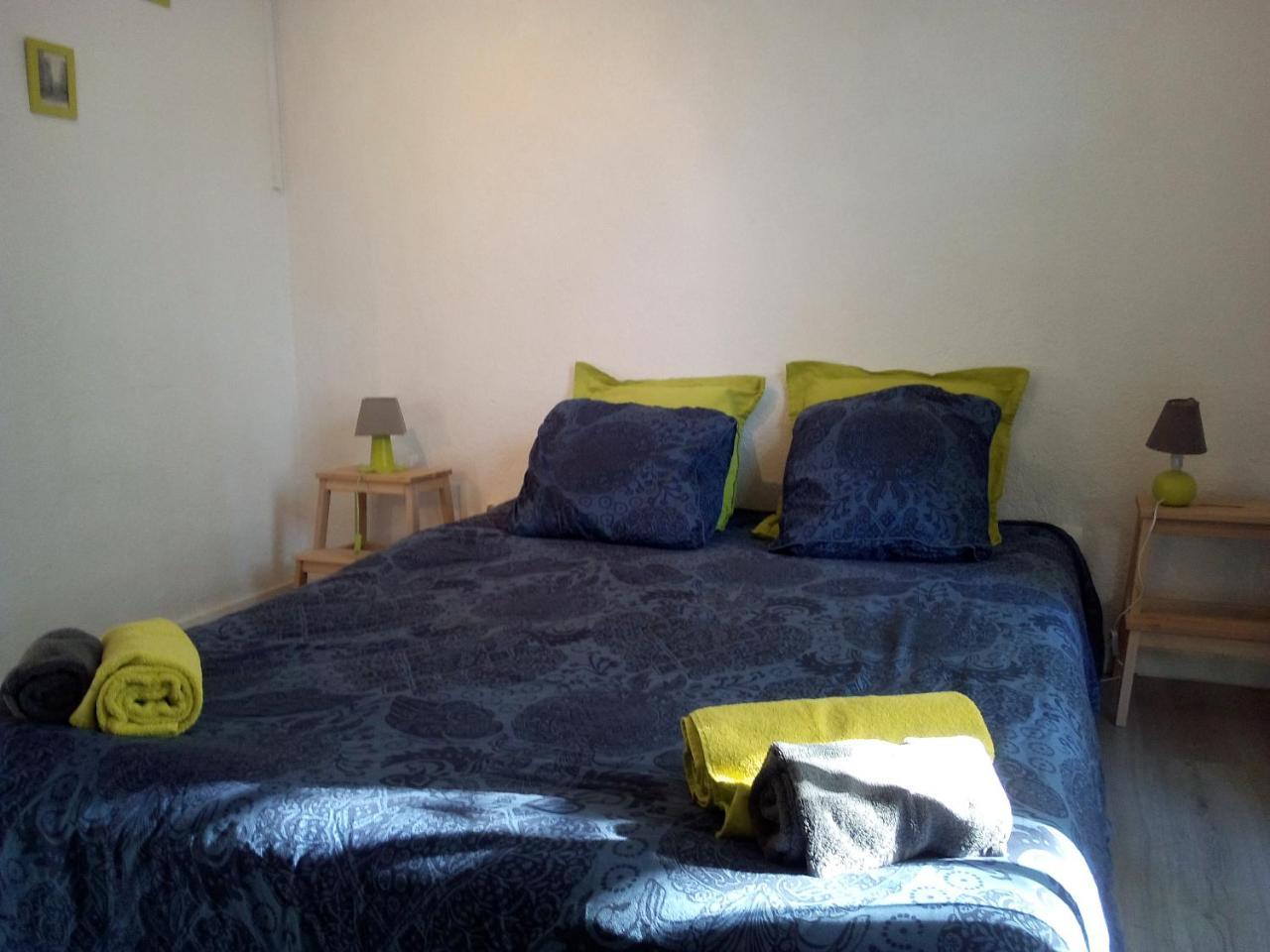 Appartement L'Atypique Pertuis Exteriör bild